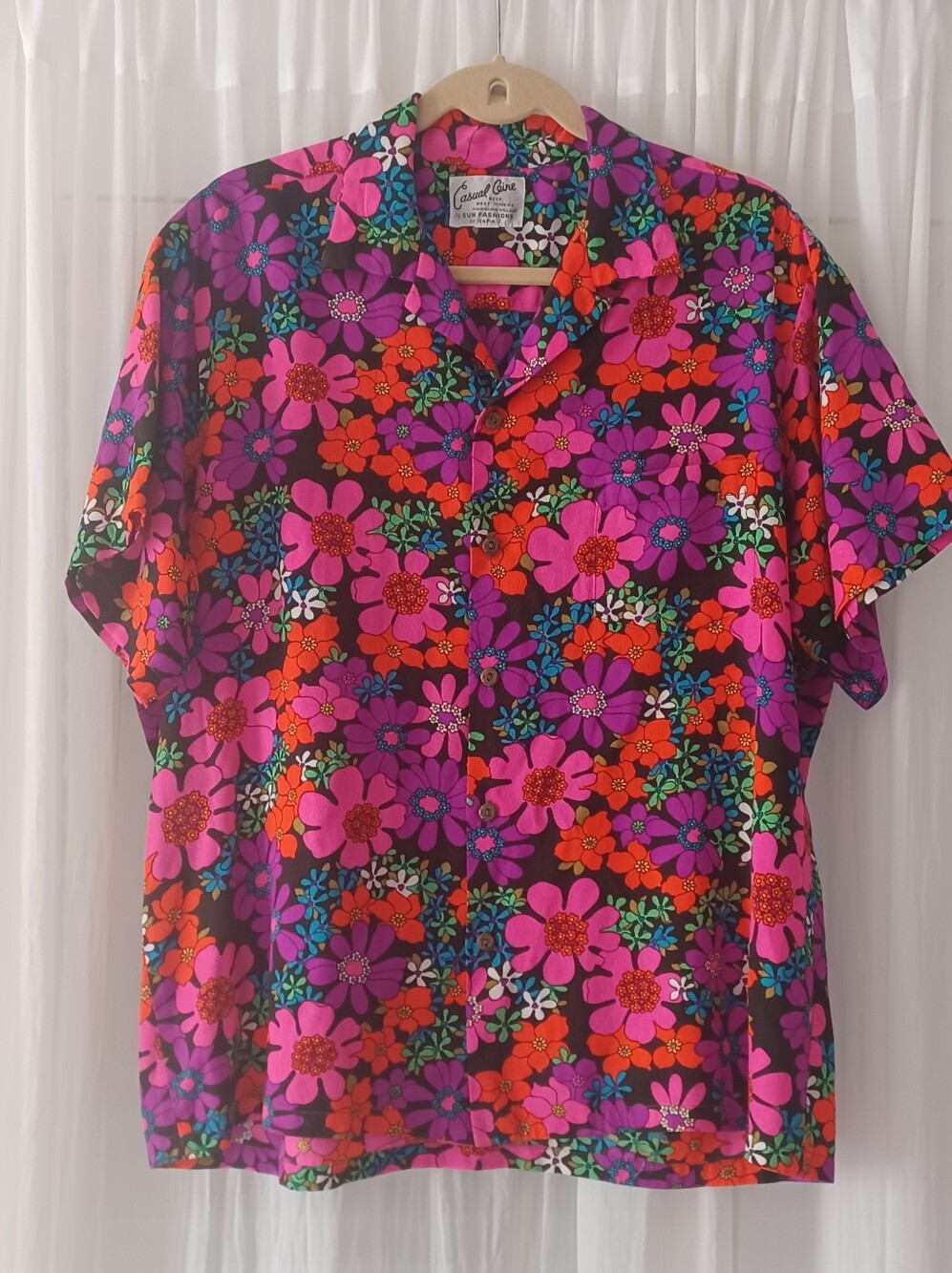 60s-70s Vintage "Casual Aire" Hawaiian Barkcloth Flower Power Shirt